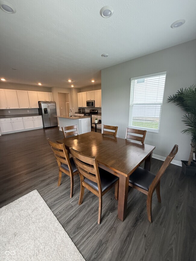 Building Photo - 17132 Seaboard Pl