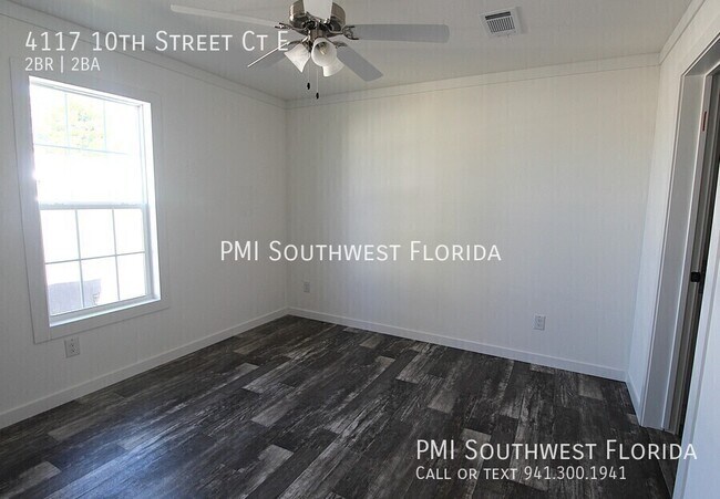 Building Photo - 4117 10th St Ct E