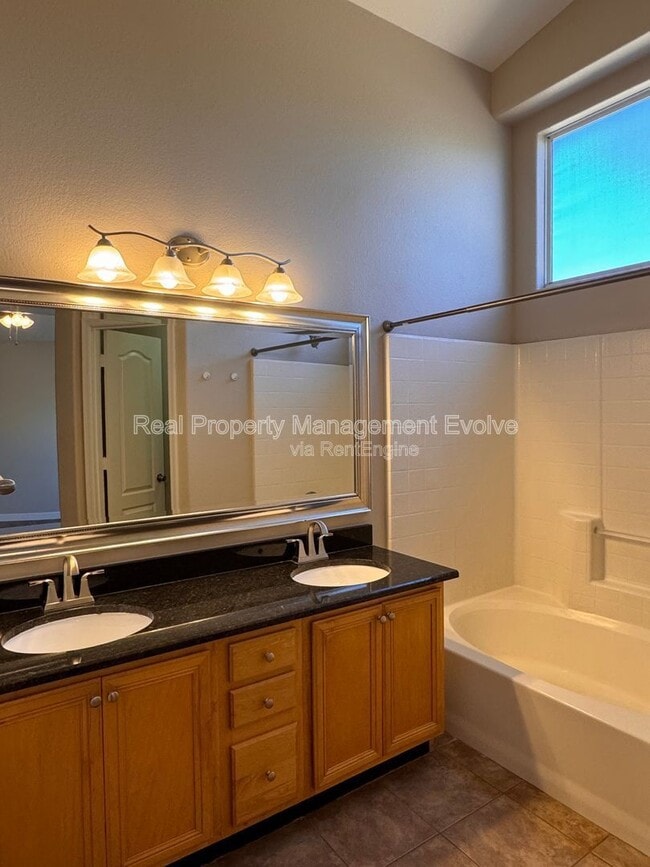 Building Photo - 22297 N 76th Dr