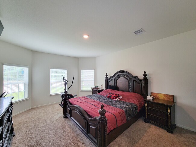 Building Photo - 10793 Castle Rock Dr