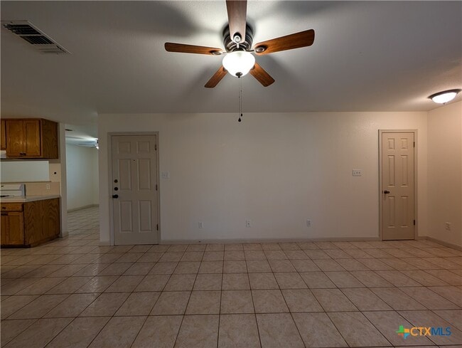 Building Photo - 1134 Misty Acres Dr