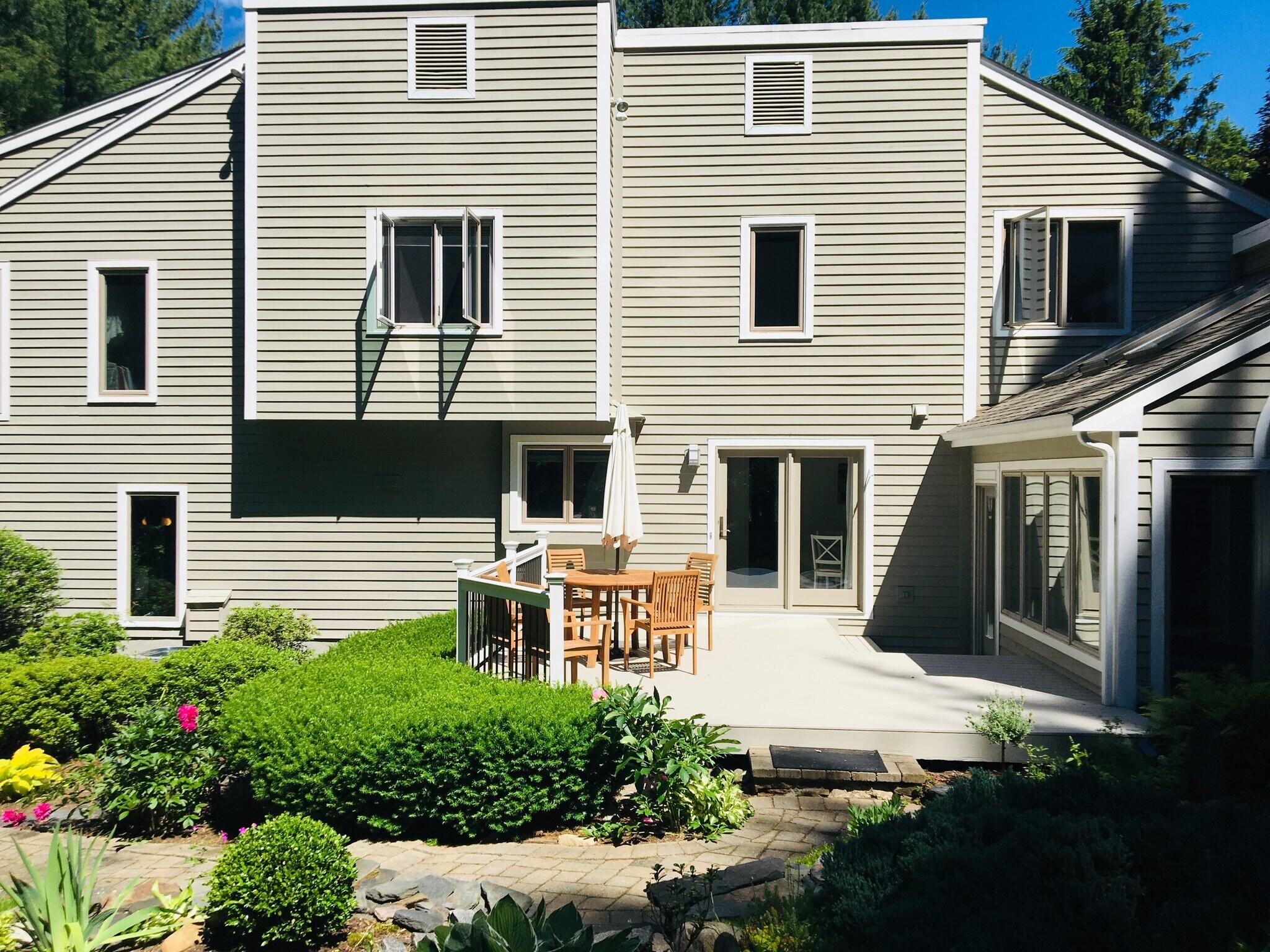 Building Photo - 113 Cold Spring Rd