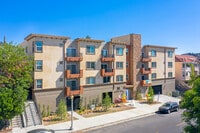 Building Photo - Monte Vista Apartments