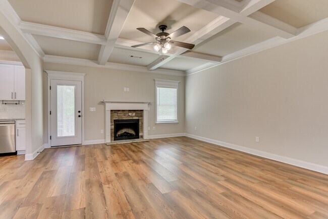 Building Photo - 4050 Stowe Dr