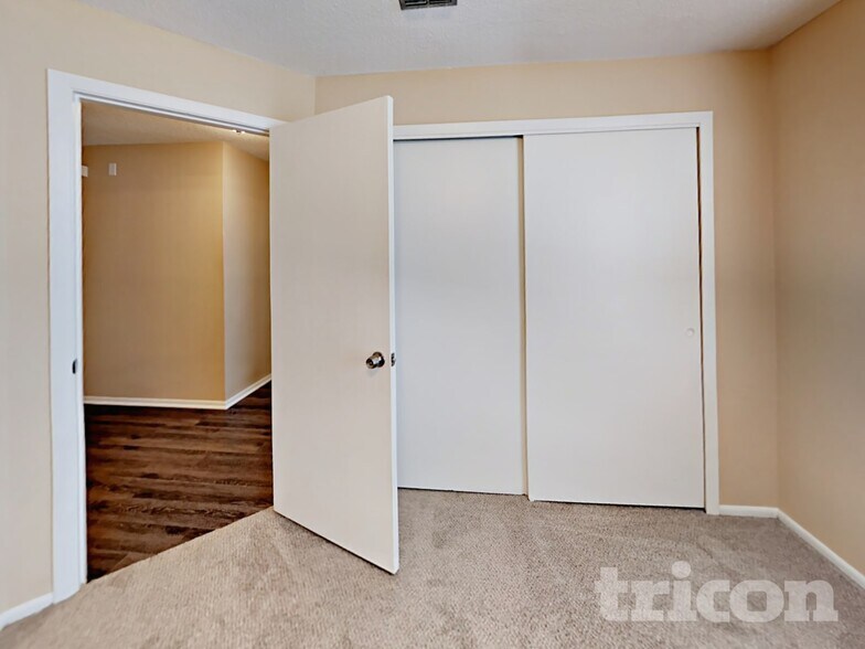 Building Photo - 1239 La Mesa Ave