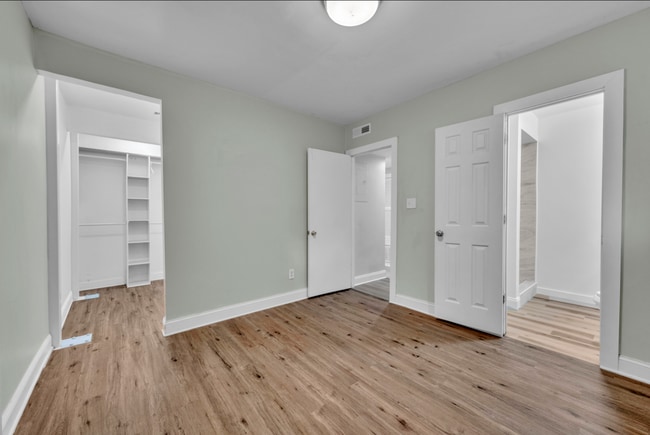 Building Photo - 3244 Warringwood Dr