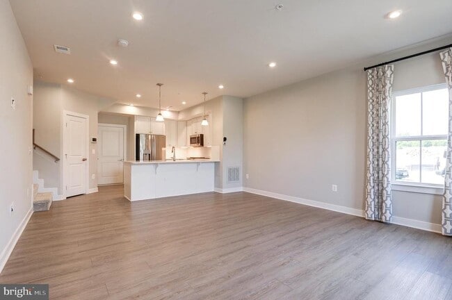 Building Photo - 1743 Dunnington Pl