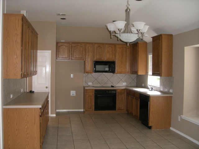 Building Photo - Beautiful 3 Bedroom In Ridgeview Ranch!