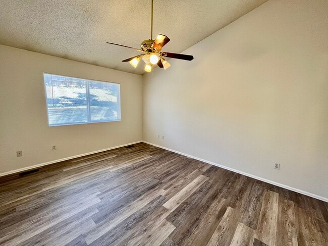 Building Photo - Ranch Style 4 Bedroom Home