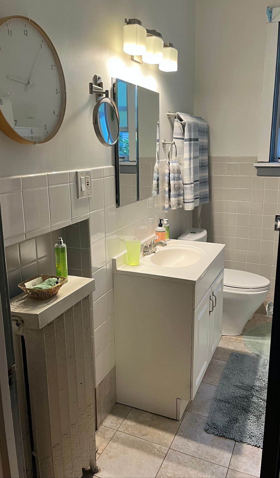 Building Photo - 5522 N Wayne Ave