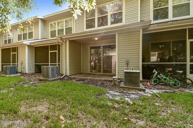 Building Photo - 3542 Lone Tree Ln