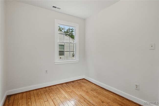 Building Photo - 862 Apperson St