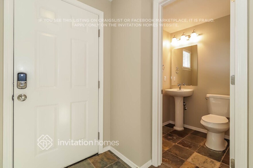 Building Photo - 8523 160th St Ct E