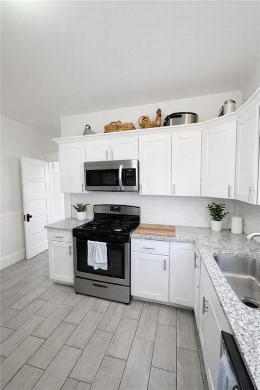 Building Photo - 22 Mayflower St