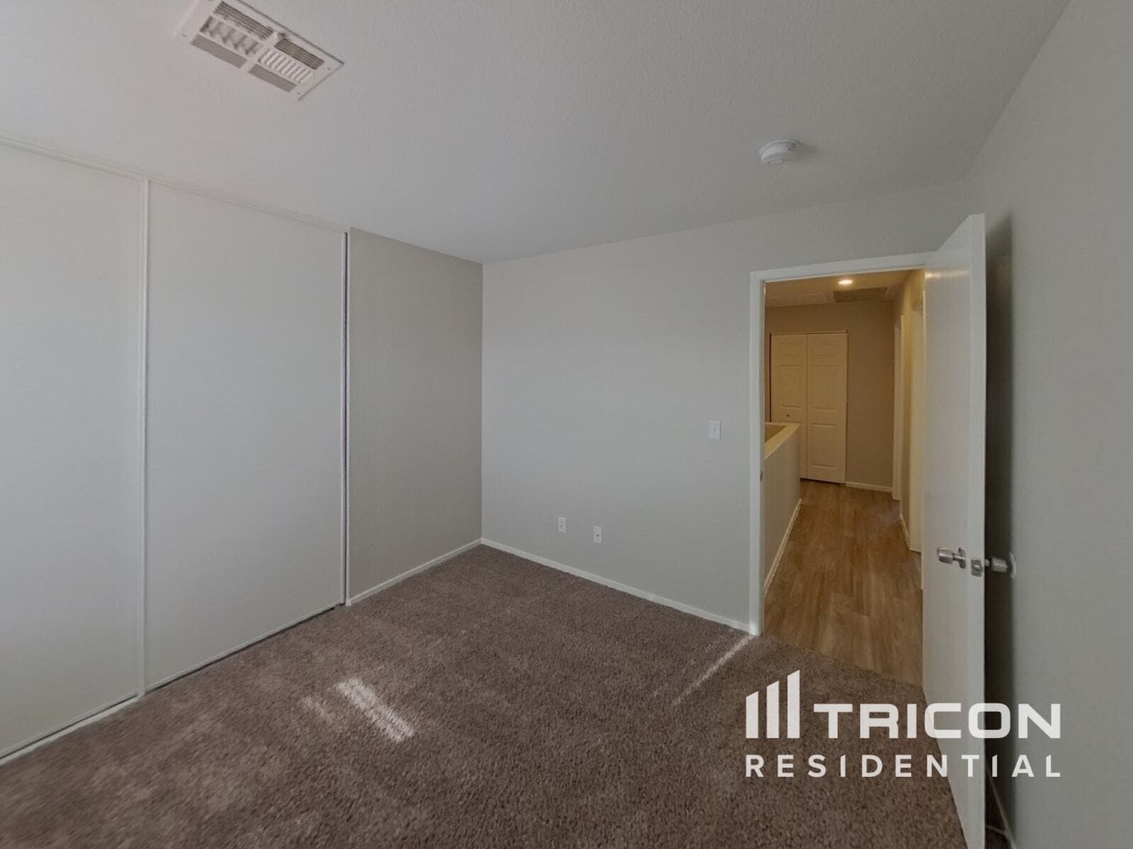 Building Photo - 696 Moonlight Mesa Dr
