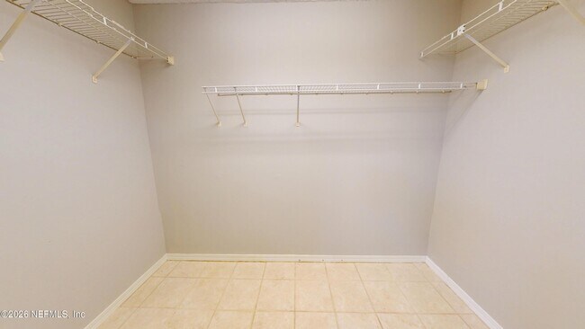 Building Photo - 2217 Hammock Oaks Dr N