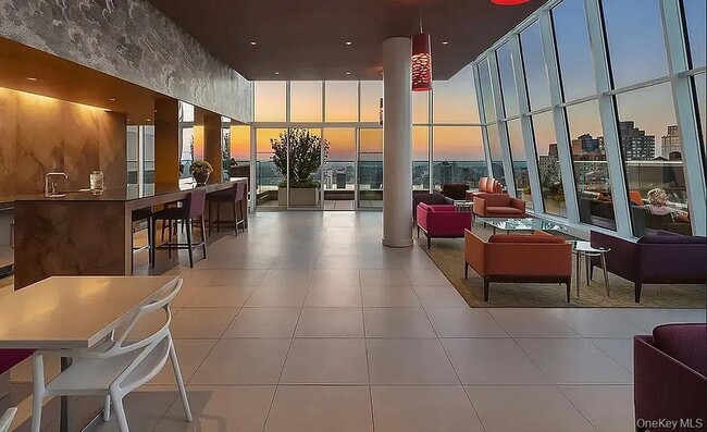 Building Photo - 322 W 57th St