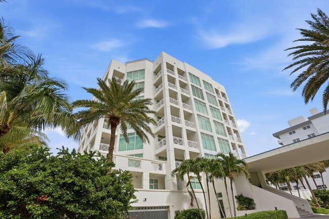 Building Photo - 3200 S Ocean Blvd