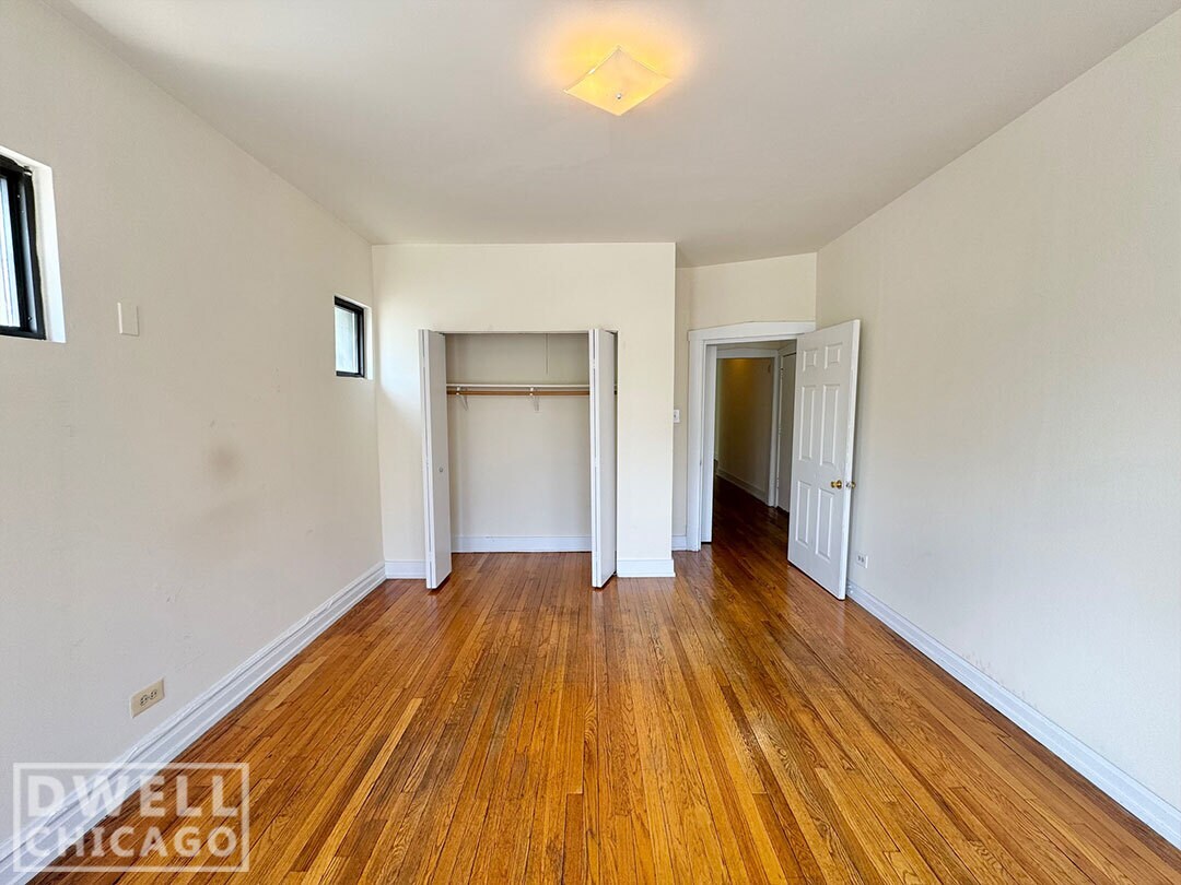 Building Photo - 1540 N Kedzie Ave