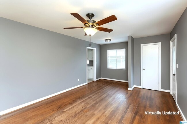 Building Photo - 8708 Sunset Dr