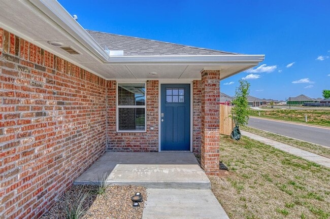 Building Photo - 2723 Varenna Ln