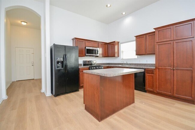 Building Photo - 20610 Hawkins Manor Ln
