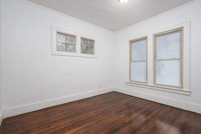 Building Photo - 1721 Atkinson St