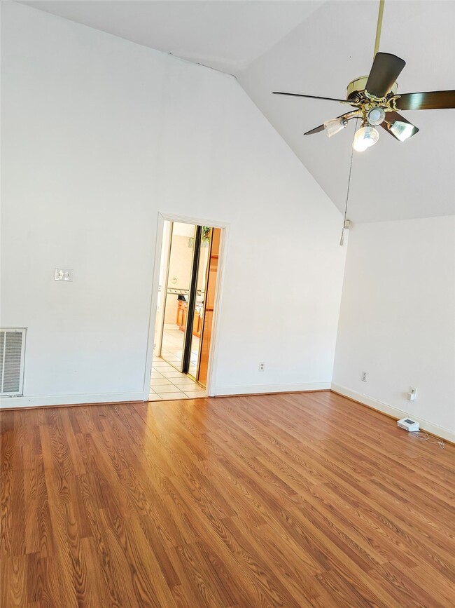 Building Photo - 3446 Mimosa Way