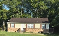 Building Photo - 463 Kelly Ln