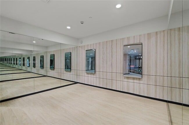 Building Photo - 101 Diplomat Pkwy