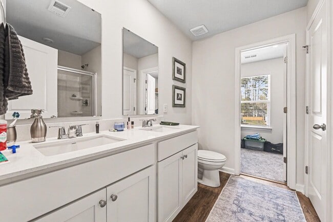 Building Photo - 8859 Shovelnose Ct