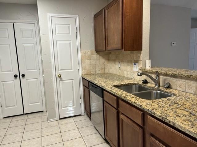 Building Photo - 1062 Colony St