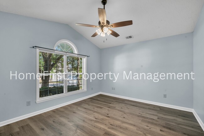 Building Photo - 1201 Red Stone Dr