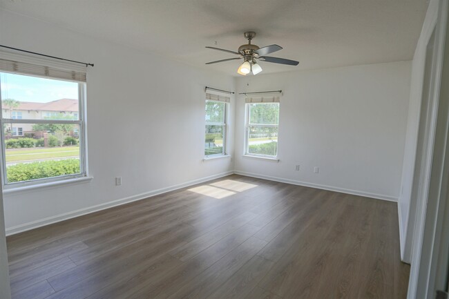 Building Photo - 104 Crete Ct