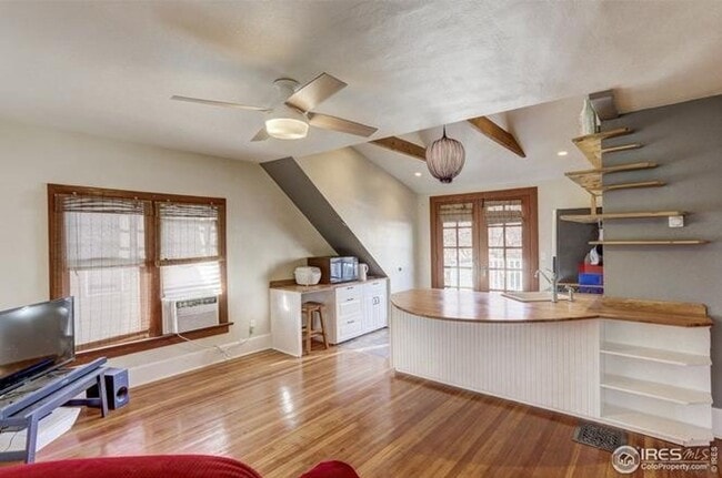 Building Photo - 719 Remington St