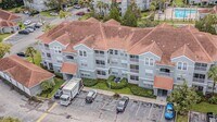 Building Photo - 18001 Richmond Pl Dr
