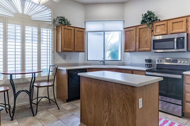 Building Photo - 23833 S Pleasant Way