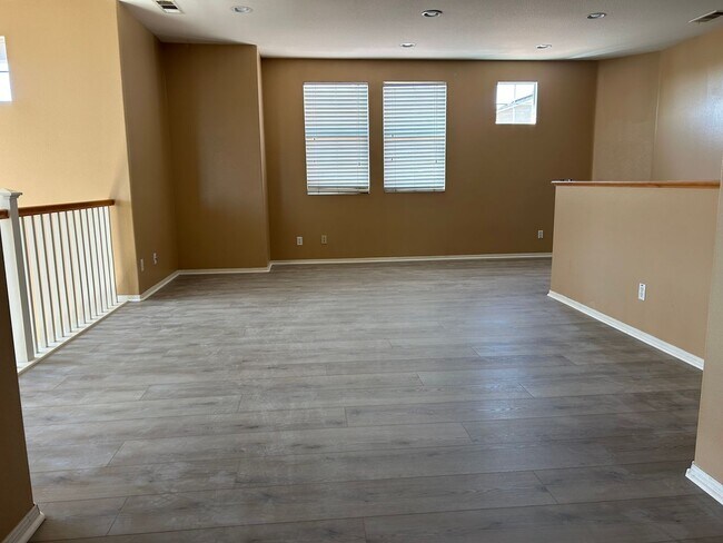Building Photo - 5867 Jackson Pl