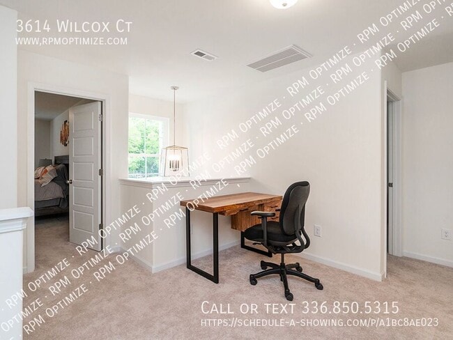 Building Photo - 3614 Wilcox Dr