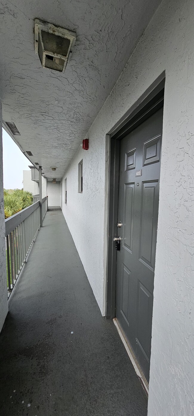 Building Photo - 2050 N Congress Ave