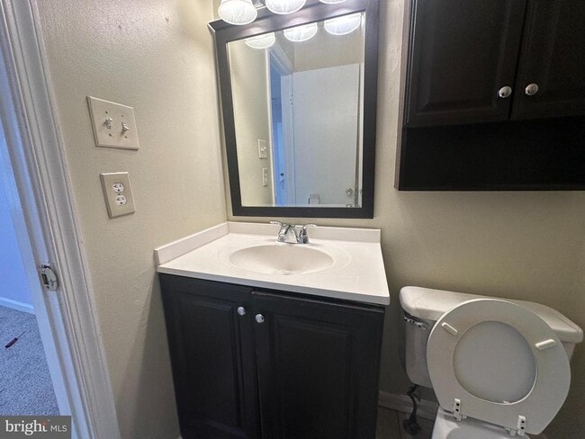 Building Photo - 8956 Milroy Ct