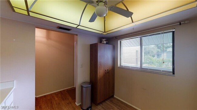 Building Photo - 6300 Sugar Bush Ln