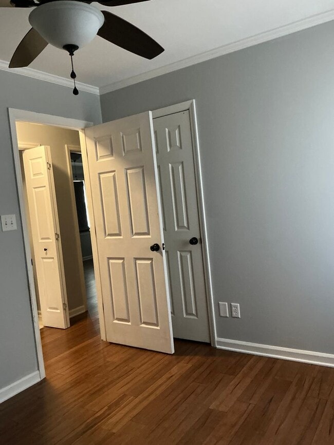 Building Photo - Available Now! 3 Bedroom/2 Bathroom with 1-Car Attached Garage!