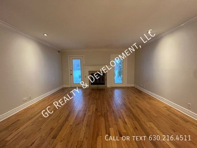 Building Photo - 925 Indian Boundary Dr