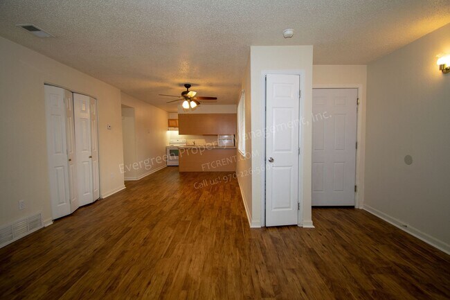 Building Photo - 2153 27th Ave Ct