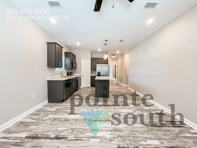 Building Photo - 5180 Burlington Ave