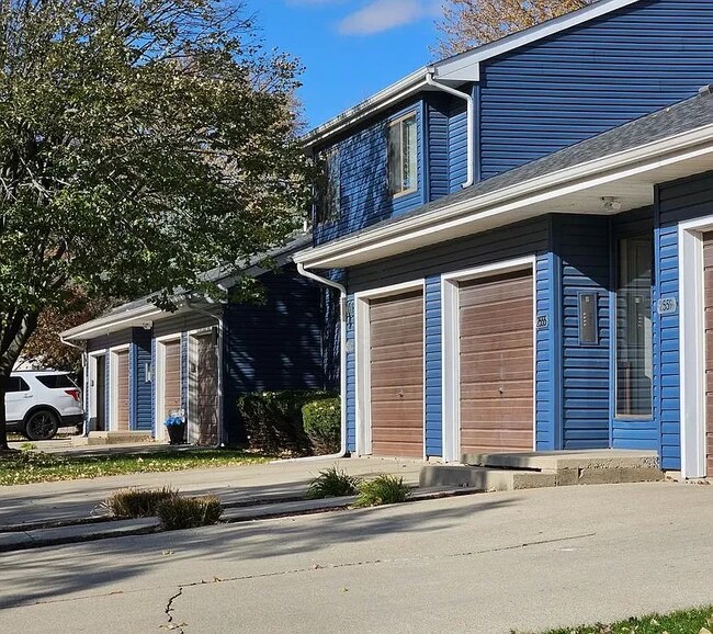 Building Photo - 2555 Clayton Blvd