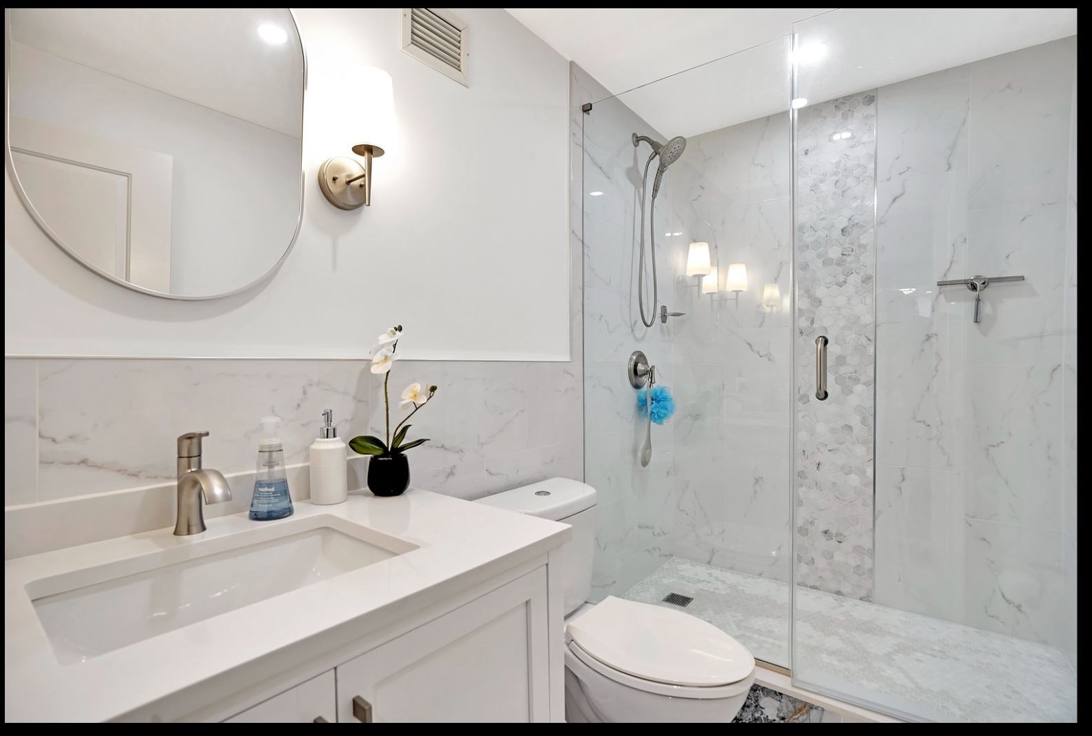 Building Photo - 10 N Wood Ave