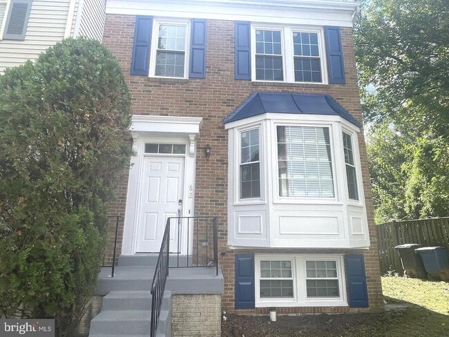 Building Photo - 62 Drumcastle Ct