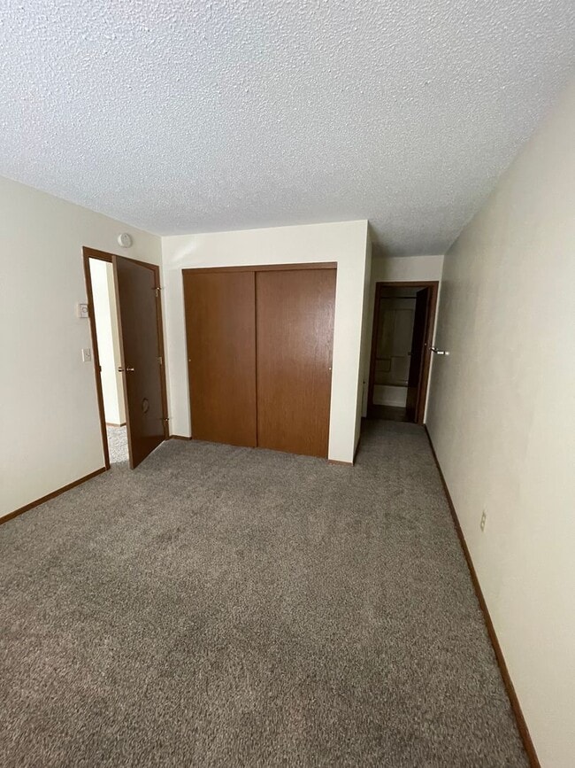 Building Photo - Cozy 2 bedroom 2 bathroom for rent!!